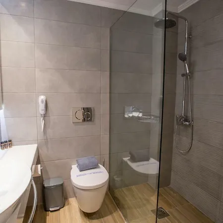 Marvel Deluxe Aparthotel